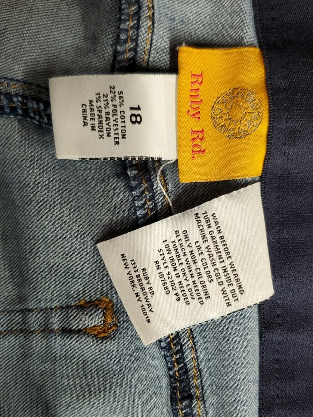 Women's Blue Denim Straight-Leg Jeans #316 - Picture 5 of 6